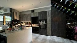 Serangoon Garden Estate (D19), Terrace #560492701